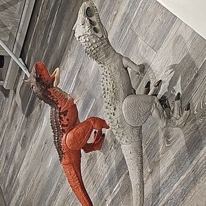 Colossal Dinosaurs-Jurassic World Collection. Great for the kids or to collect!